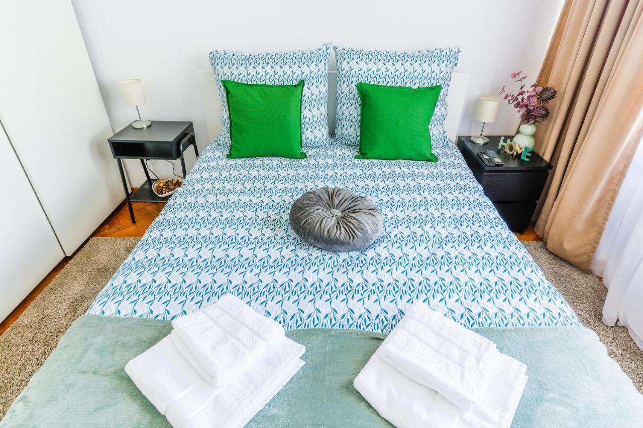Ultracentral Golden Gatehouse 3 Bdrm 부쿠레슈티 외부 사진