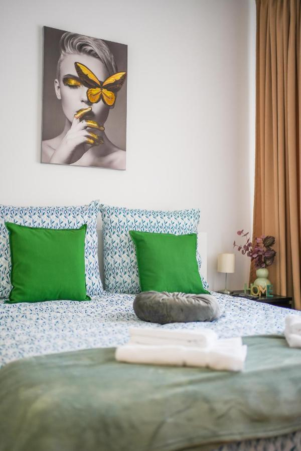 Ultracentral Golden Gatehouse 3 Bdrm 부쿠레슈티 외부 사진