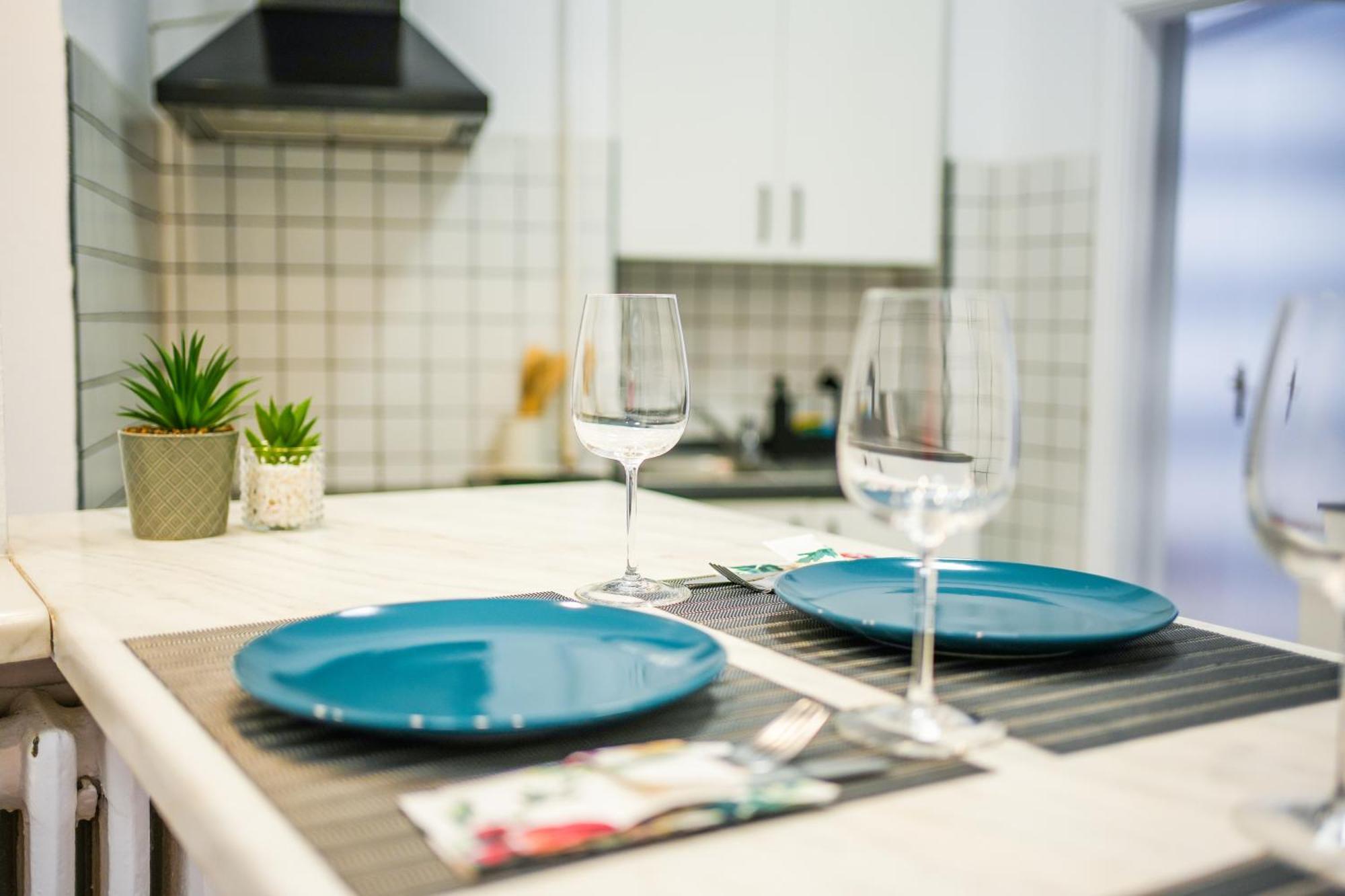 Ultracentral Golden Gatehouse 3 Bdrm 부쿠레슈티 외부 사진
